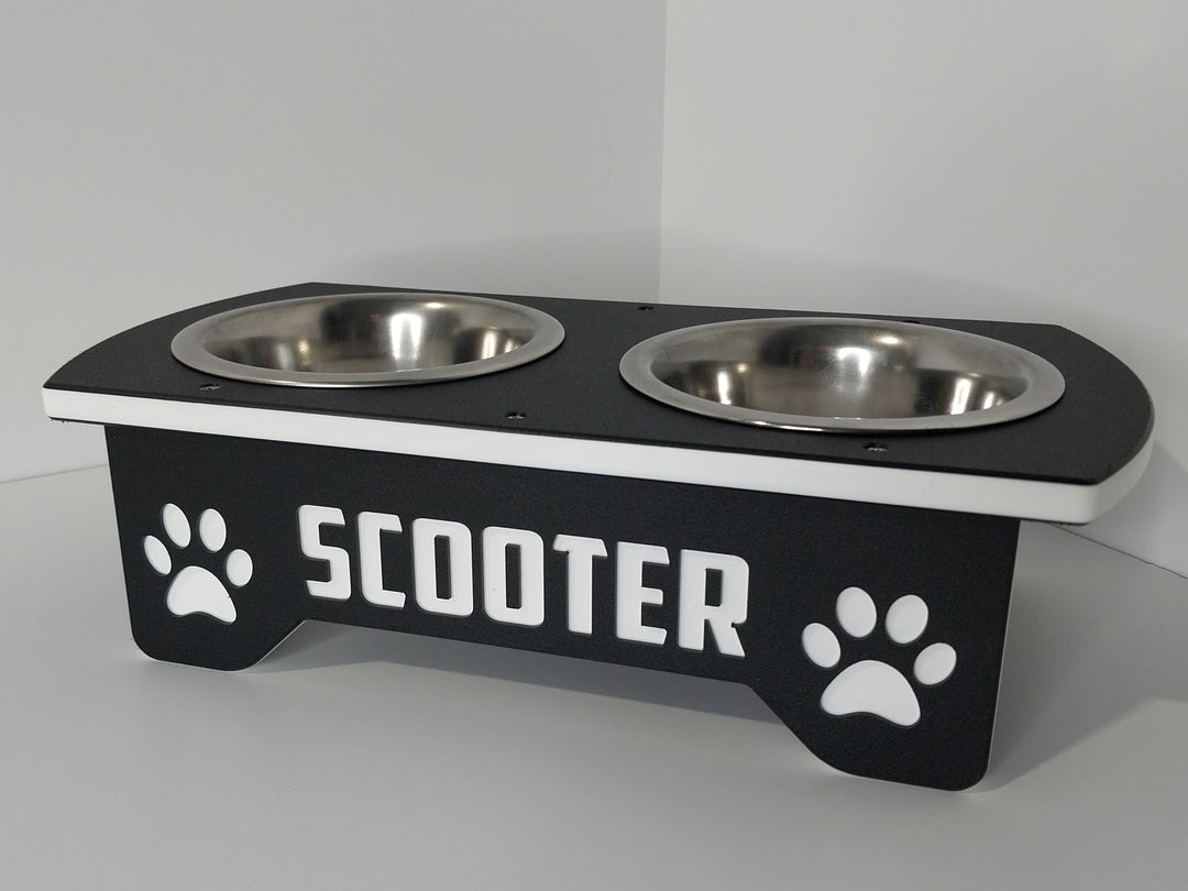 2 bowl small black w white engraving