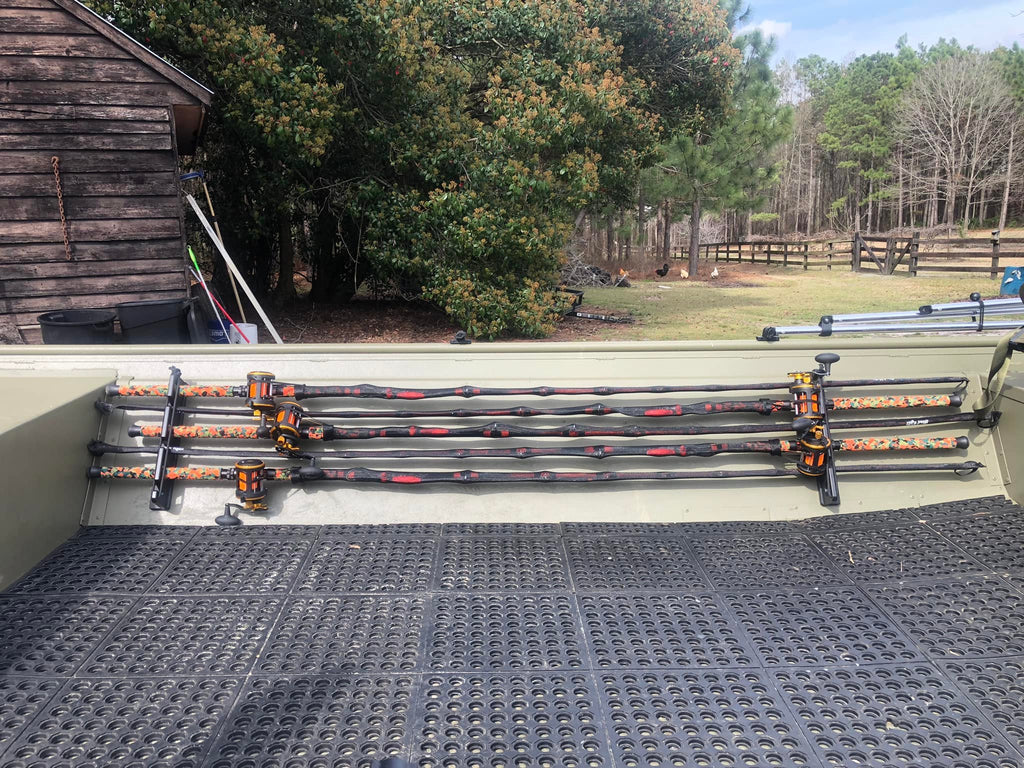 Side Piece Horizontal Rod Holder 6 Rod / White / Black bungee